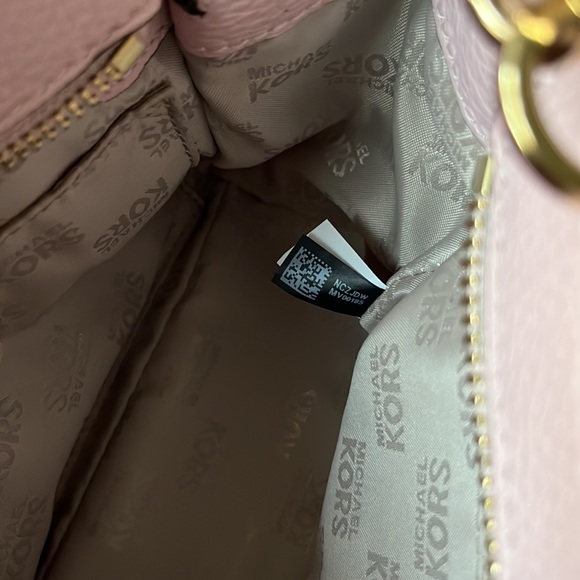 Michael Kors Hamilton Small Crossbody Woman's Travel Messenger Leather Bag Purse - Picture 13 of 15